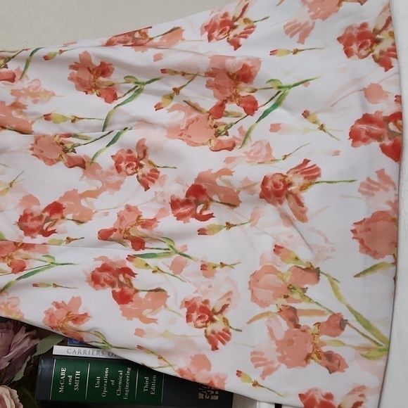 Floral sheath Dress Size 6 sleeveless Spring Eastsr Party Wedding Guest Work - Picture 4 of 7